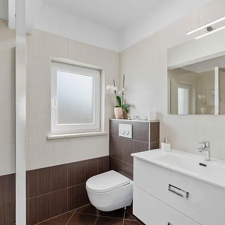App Vikili Apartment